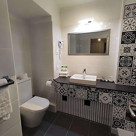 Le Pavillon Saint-martin 3*
